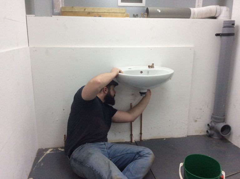 Plumbing Courses: Level 2 City & Guilds Qualification