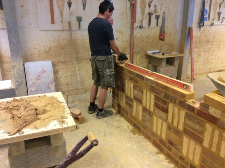 Beginner Bricklaying Courses in Dartford