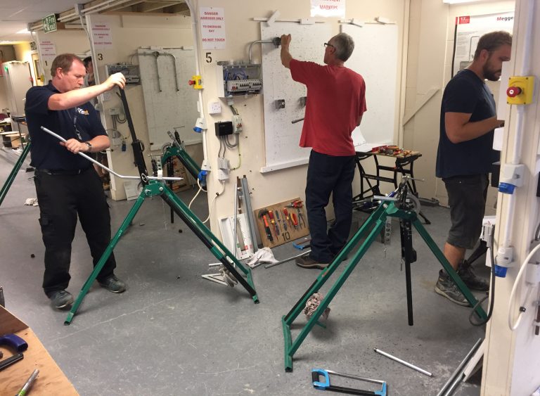 Friday Afternoon's Live Electrician Courses!