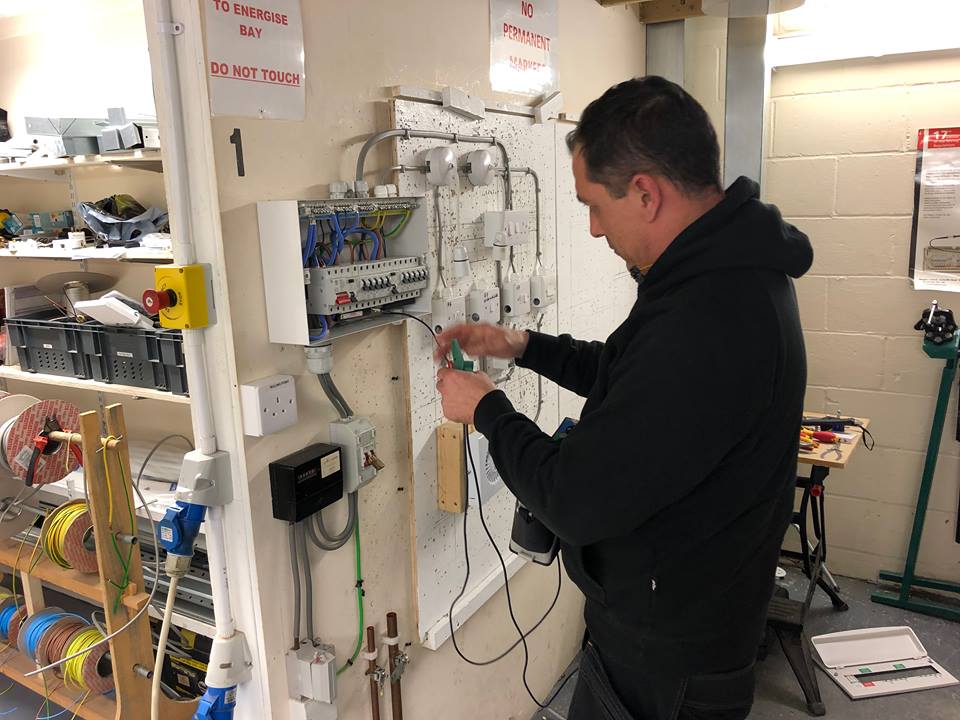 electrician courses