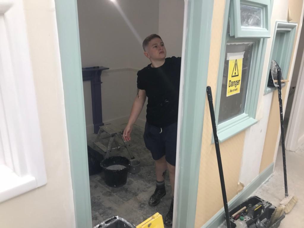 painting and decorating course