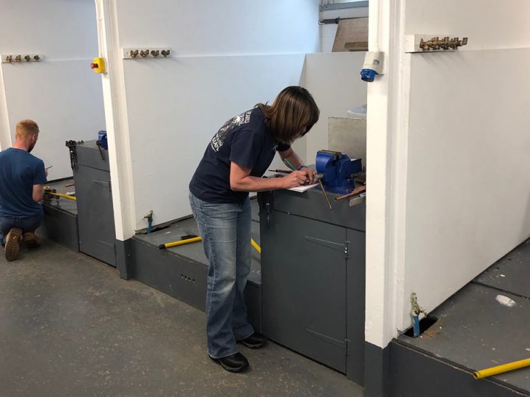 3 Important tips for aspiring Plumbers!