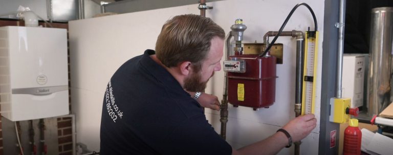 How to carry out a Low Pressure Tightness Test