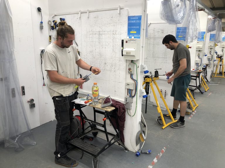 How To Operate Safely As An Electrician