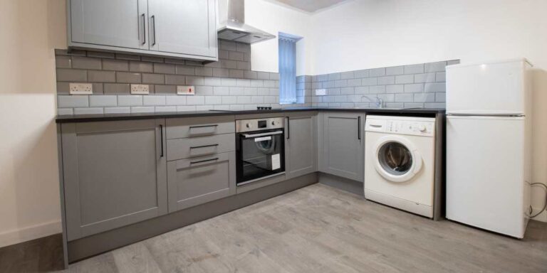 Can I fit my own kitchen?