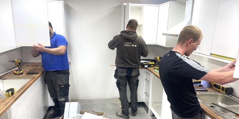 How to become a kitchen fitter if you don’t have experience